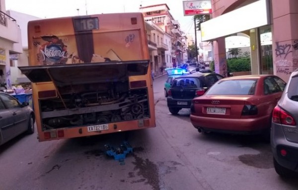 ΧΑΛΚΙΔΑ: Έμεινε από τρόμπα λεωφορείο και έκλεισε η Νεοφύτου
