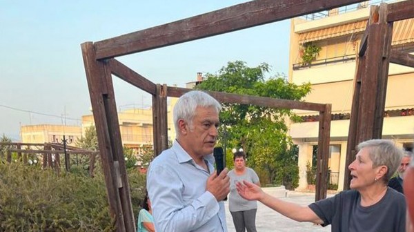 ΣΠΥΡΟΥ: Οι κάτοικοι της Αγίας Μαρίνας περπατάνε κάτω από σάπιες πέργκολες και η Βάκα θριαμβολογεί