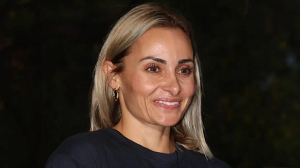 Πέταξαν πέτρες στο σπίτι του Πετρούνια και της Μιλλούση