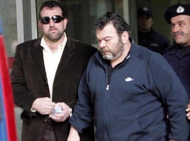 Ελεύθερος ο περιβόητος κακοποιός Βασίλης Στεφανάκος