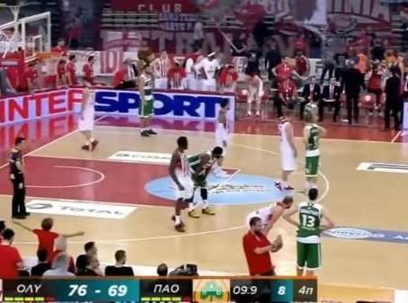 Απίστευτη selfie οπαδού με Σπανούλη και Διαμαντίδη (VIDEO)