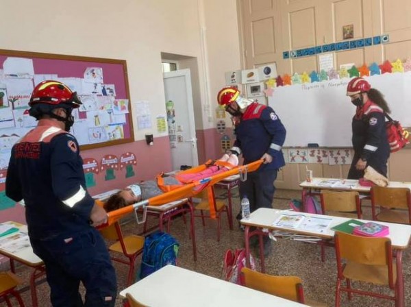 Άσκηση Σεισμού στο Δημοτικό Σχολείο Αμαρύνθου