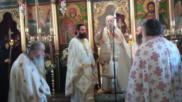 ΚΥΜΗ: Στη Μονή Μεταμόρφωσης του Σωτήρος ο Μητροπολίτης Σεραφείμ την Δευτέρα του Πάσχα