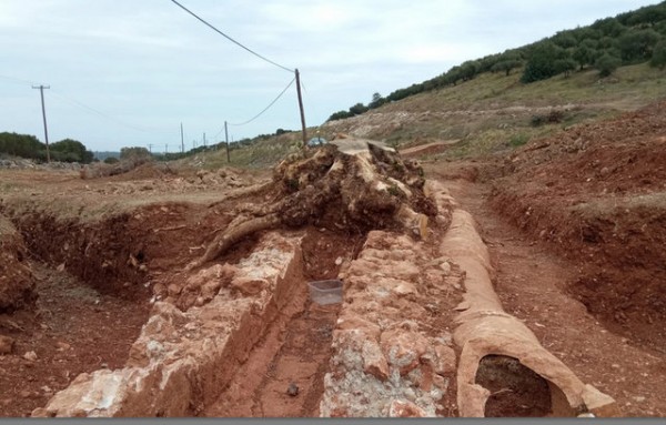 ΚΡΗΤΗ: Εργασίες για την διάνοιξη οδικού άξονα αποκάλυψαν Ρωμαϊκό  υδραγωγείο