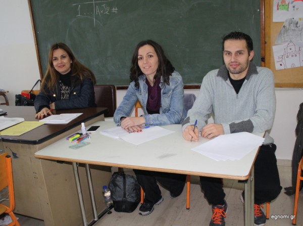 Χαλαρή η κίνηση πρωί-πρωί στα εκλογικά κέντρα