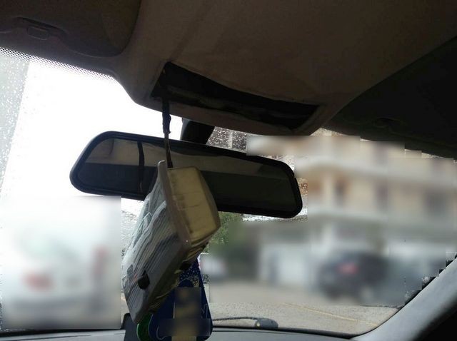 Έκρυβε ναρκωτικά στην πλαφονιέρα του αυτοκινήτου του