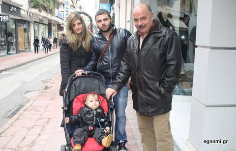 Δύο εορτάζοντες σε μία φωτογραφία