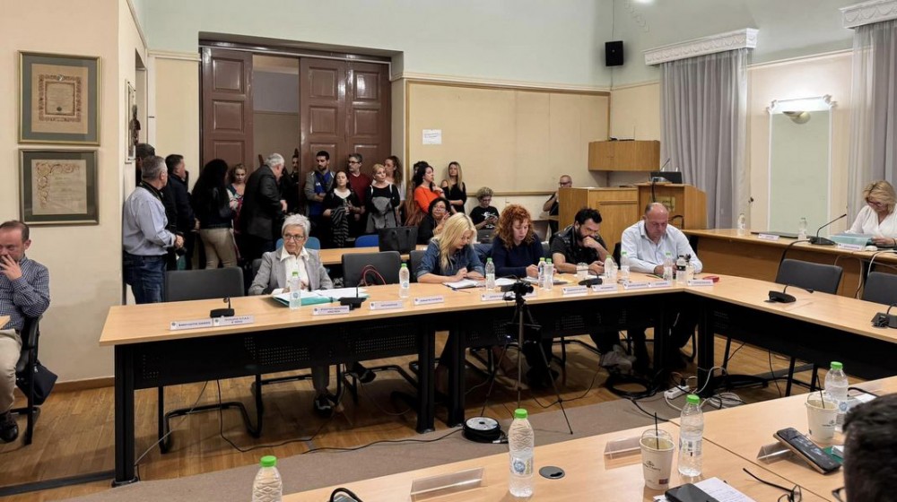 ΔΗΜΟΣ ΧΑΛΚΙΔΕΩΝ: Ομόφωνο Όχι στην υποβάθμιση των σχολείων από το Δημοτικό Συμβούλιο