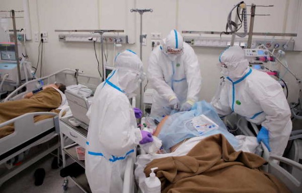 ΕΟΔΥ: 43 νεκροί και 64 διασωληνωμένοι από κορωνοϊό την τελευταία εβδομάδα