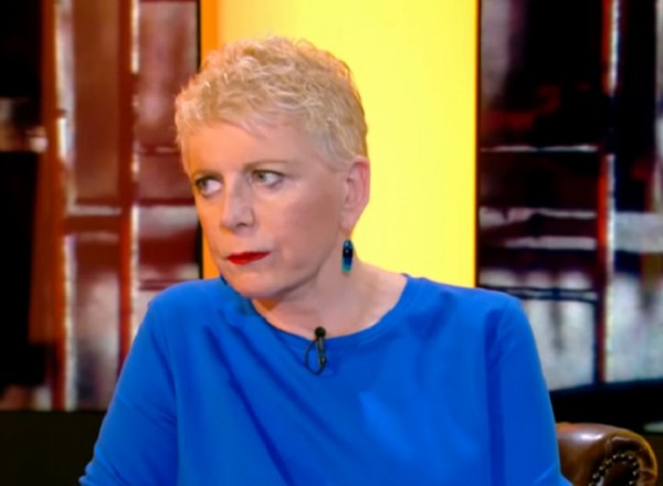 Ελενα Ακρίτα: Πού ξόδεψε η κόρη του Μίκη δυο εκατομμύρια ευρώ σε δυο χρόνια;
