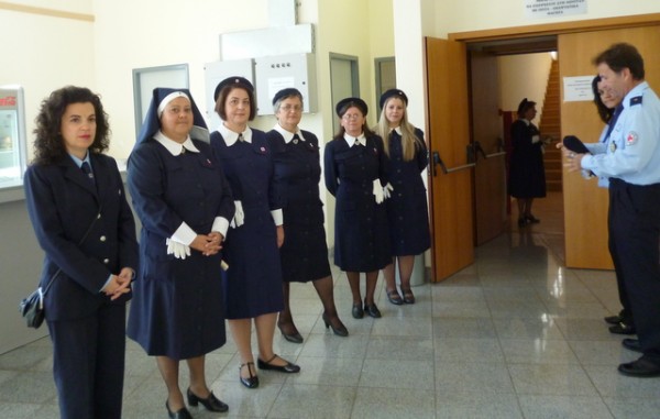 Ορκωμοσία εθελοντών και προαγωγές στο Ερυθρό Σταυρό Χαλκίδας