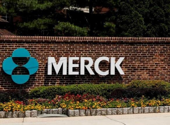 Η Merck ζητά επείγουσα έγκριση για το πρώτο χάπι κατά του κορωνοϊού