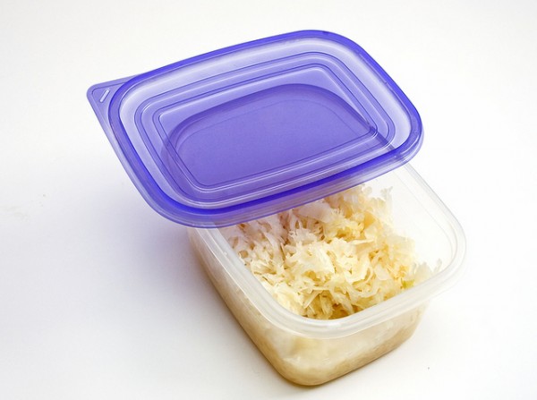 Τι κινδύνους κρύβει το ξαναζεσταμένο φαγητό