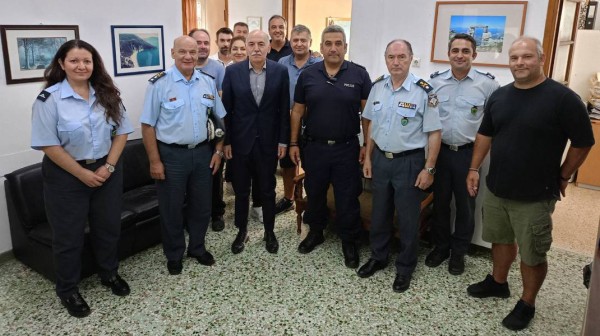 Στην Κάρυστο για συγχαρητήρια η ανώτατη ηγεσία της Αστυνομίας στη Νότια Ελλάδα