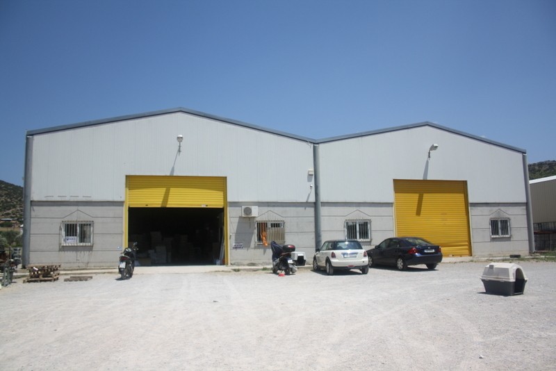 Χαλκίδα: Βιοτεχνία ειδών χάρτου Φρίγγης