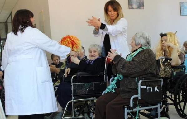 Τσικνοπέμπτη με διασκέδαση και συγκίνηση