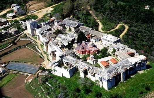 Στον ανακριτή η υπόθεση της Μονής Μεγίστης Λαύρας της Σκύρου