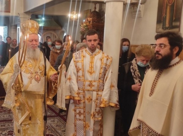 ΧΑΛΚΙΔΑ: Πανηγύρισε το εκκλησάκι της Αγίας Φωτεινής την Κυριακή της Τυρινής