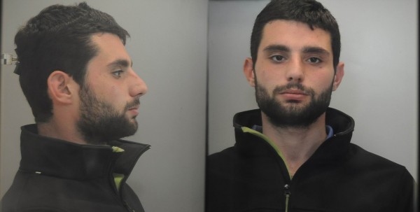Επικίνδυνος ληστής κυκλοφορεί ελεύθερος