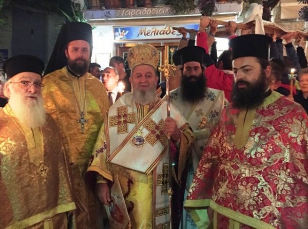 Μαραθώνιος από τον Μητροπολίτη την Μεγάλη Παρασκευή και το Μεγάλο Σάββατο