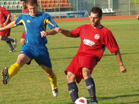 Λύτρωση με φάουλ του Παπαδέδε στη λήξη