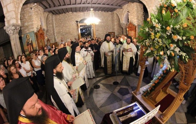 ΧΑΛΚΙΔΑ: Πλήθος κόσμου στην Αγρυπνία της Αγίας Παρασκευής