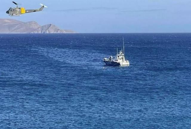 ΚΡΗΤΗ: Επεσε μονοκινητήριο αεροπλάνο στη θάλασσα - Ενας νεκρός (Video)