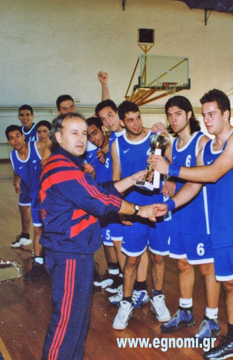 20 ΧΡΟΝΙΑ ΠΡΙΝ: Το 1ο Λύκειο Χαλκίδας σπάει την παράδοση