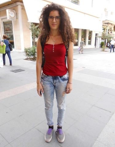 Κάποιος προσέχει την Δήμητρα σαν τα μάτια του