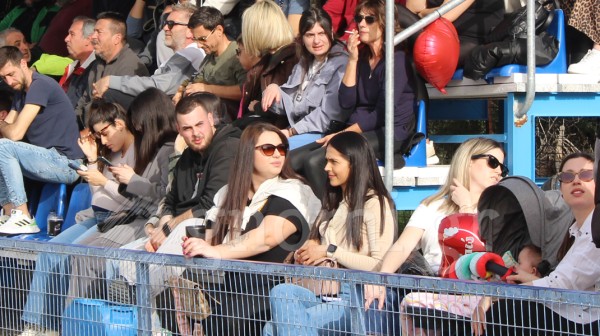 ΦΥΛΛΑ: Εχασαν στο γήπεδο, κέρδισαν στην αγάπη - Φιλοξένησαν με καρδούλες τον Όλυμπο Γυμνού! (pics)