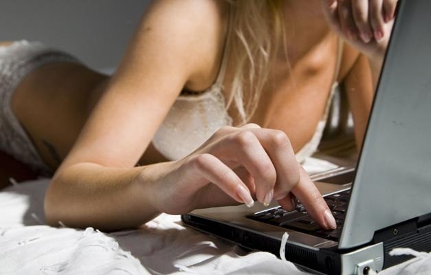Βρήκαν ανήλικη που είχε εξαφανιστεί από τα ίχνη της στο διαδίκτυο
