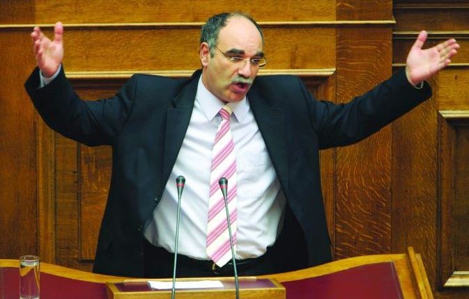 Είσαι στην ίδια κυβέρνηση με τα γομάρια!