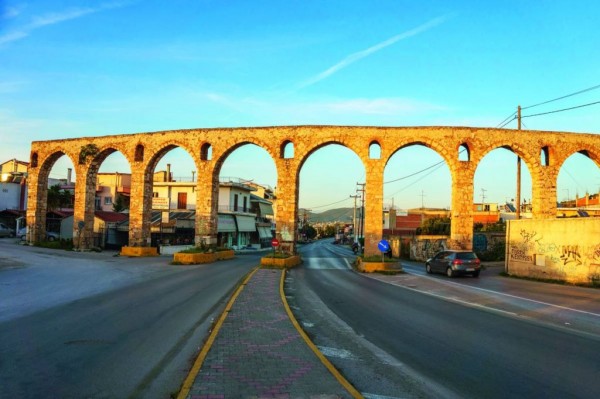 ΧΑΛΚΙΔΑ: Kυκλοφοριακές ρυθμίσεις στην περιοχή Καμάρες για 15 μέρες