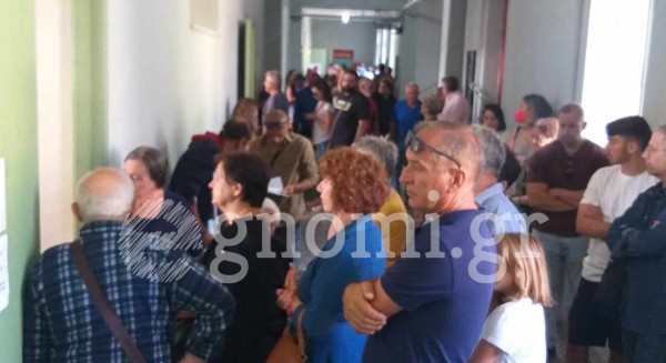ΕΚΛΟΓΕΣ ΔΗΜΟΣ ΔΙΡΦΥΩΝ ΜΕΣΣΑΠΙΩΝ: Σέρνεται η ψηφοφορία στο Γυμνάσιο Ψαχνών