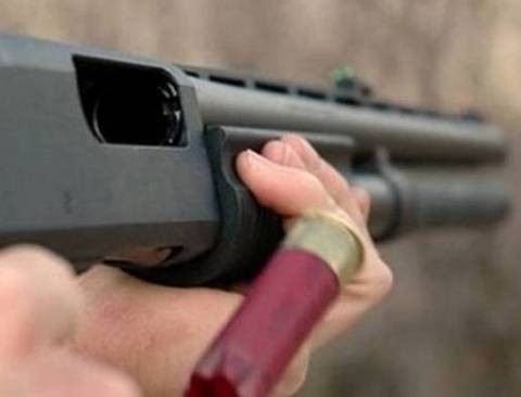 ΤΡΑΓΩΔΙΑ: 23χρονος πυροβόλησε και σκότωσε την 21χρονη αδερφή του