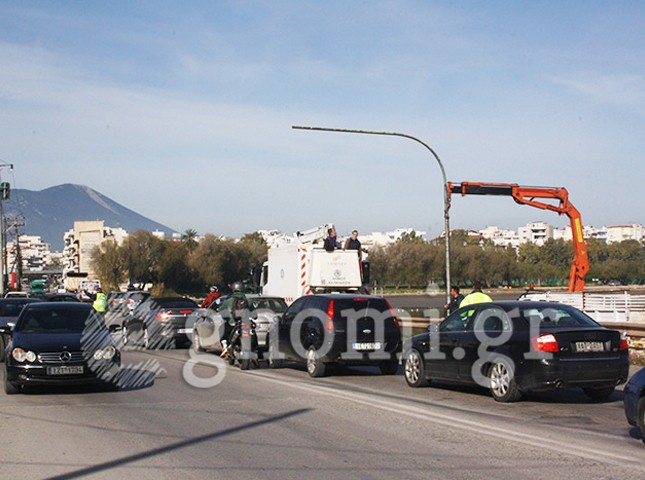ΧΑΛΚΙΔΑ-ΛΙΑΝΗ ΑΜΜΟΣ: Μποτιλιάρισμα λόγω μη λειτουργίας των φαναριών