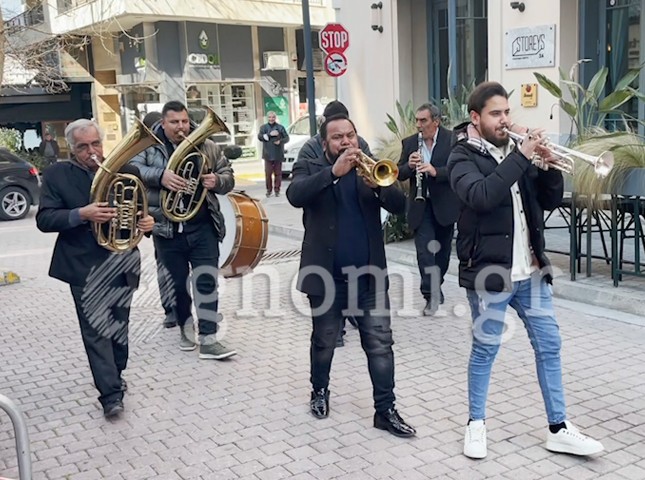 ΧΑΛΚΙΔΑ: Μελωδική περατζάδα από τα «Χάλκινα» (VIDEO)