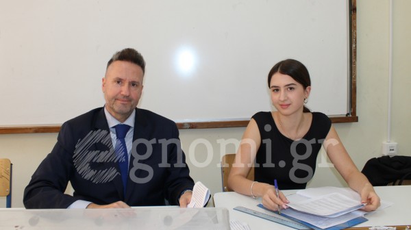 Ξετρελάθηκαν με την Ερέτρια τα μέλη της εφορευτικής επιτροπής