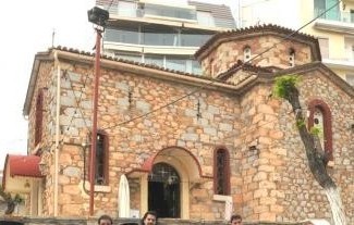 Πανηγυρίζει το παρεκκλήσιο της Παναγίας Οδηγήτριας στη Χαλκίδα