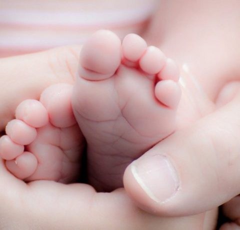 Έδωσαν σε 30χρονη μητέρα ...λάθος μωρό στο μαιευτήριο