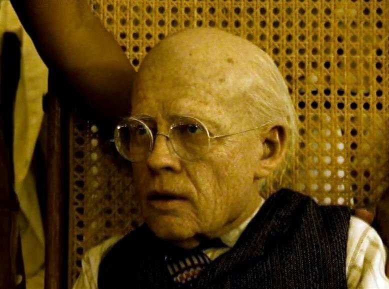 Υπάρχει πράγματι ο Μπέντζαμιν Μπάτον;