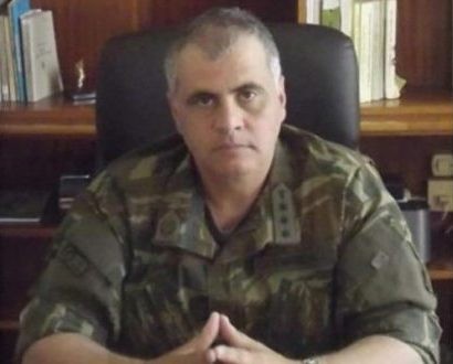Πέθανε ξαφνικά μέσα στο γραφείο του ο διοικητής της Σχολής Τεθωρακισμένων