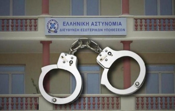 Σε διαθεσιμότητα αστυνομικός υποδιευθυντής και αρχιφύλακας