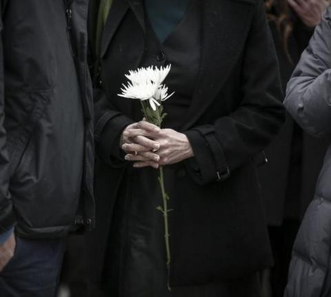ΤΡΑΓΩΔΙΑ: Πέθανε μια εβδομάδα μετά το θάνατο του γιου της σε τροχαίο