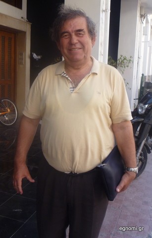 Παίρνει σύνταξη ο καθηγητής