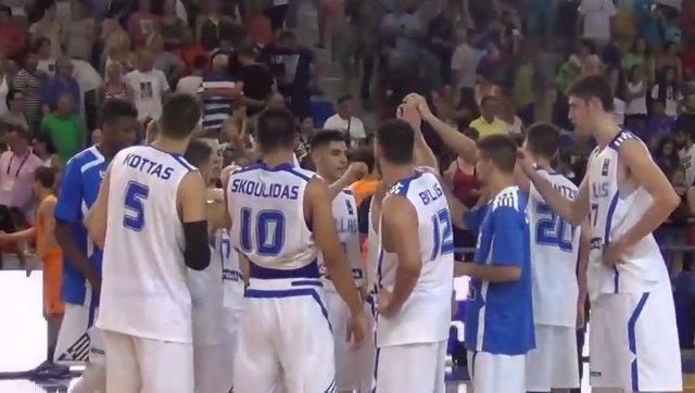 Eurobasket U20: Νίκη θρίλερ και άνοδος για την Εθνική Ελλάδας