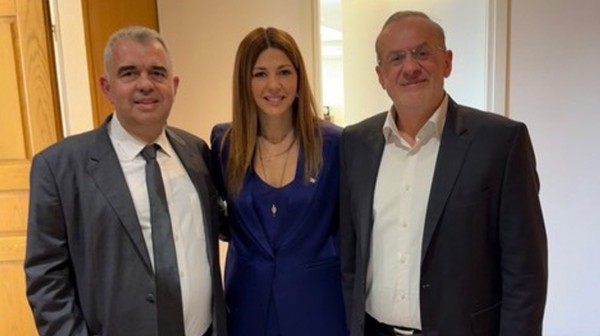 Ζεμπίλης και Ραβιόλος στο Υπουργείο Παιδείας για τα σχολεία του Δήμου Καρύστου