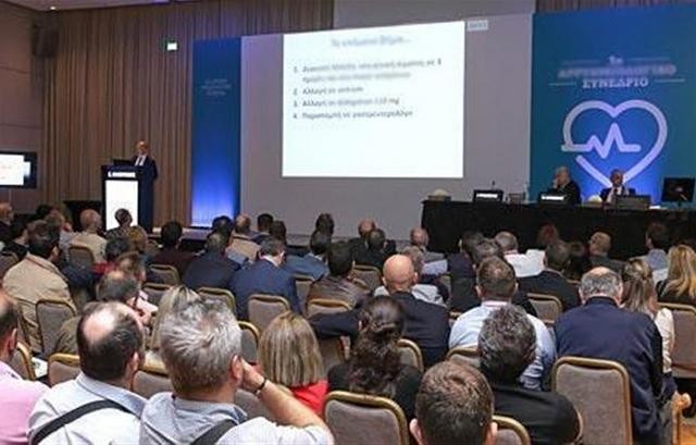 ΚΟΡΩΝΟΪΟΣ:  Πόσοι θα επιτρέπονται μέσα στα καταστήματα - Μόνο οι εμβολιασμένοι στα συνέδρια