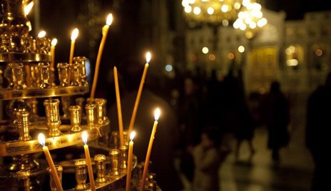 Λειτουργία με μάσκες και χωρίς προσκύνημα εικόνων