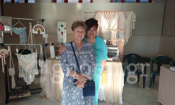Σε εξέλιξη το Bazaar του Ζωόφιλου Συλλόγου Χαλκίδας